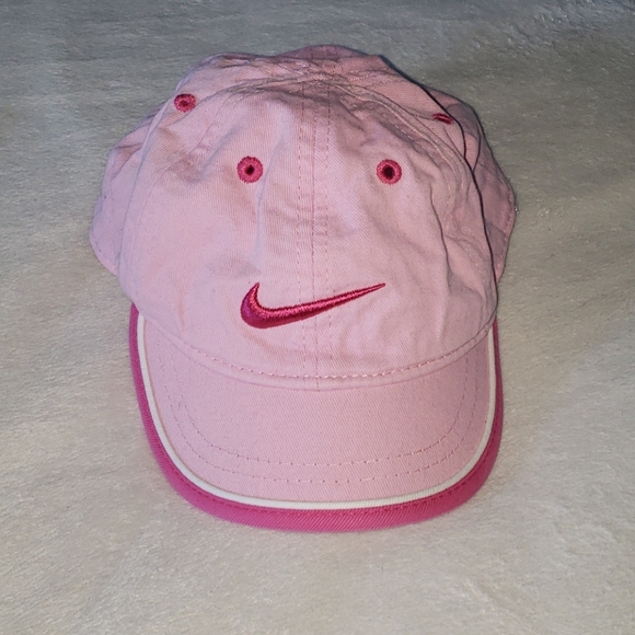 Nike Other - Nike pink toddler baseball cap